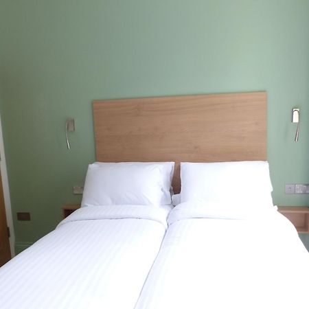 Marldon Olympia Hotel London Exterior photo
