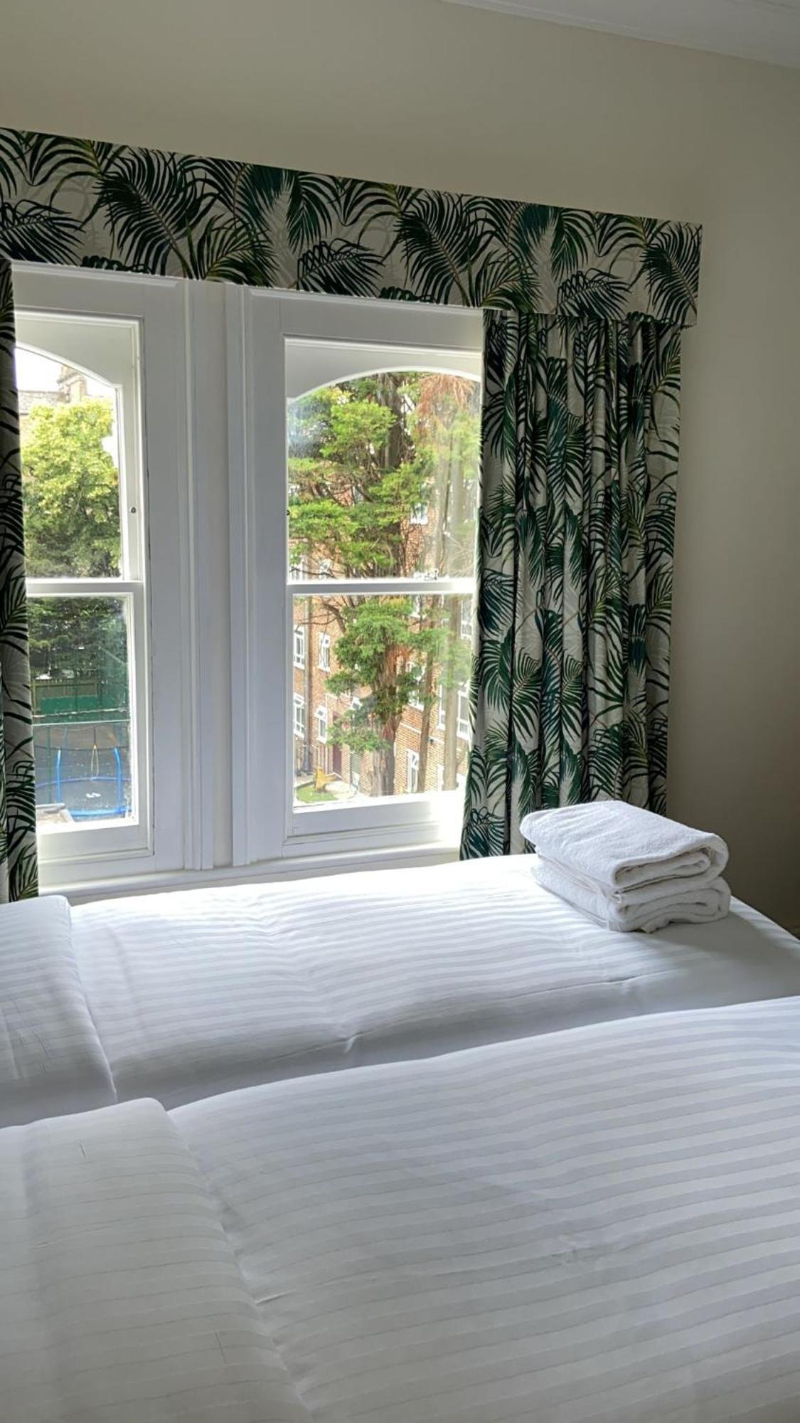 Marldon Olympia Hotel London Exterior photo