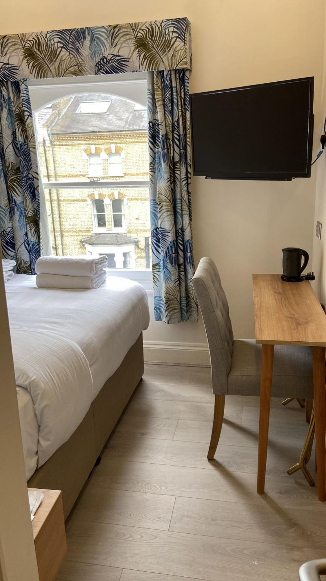 Marldon Olympia Hotel London Exterior photo